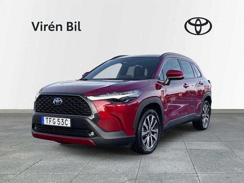 Röd Begagnad 2024 Toyota Corolla Cross Executive SUV | 435 000 kr (Lite dyr) - Bild 1/4