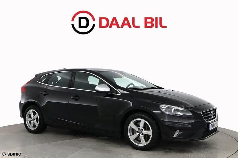 Begagnad Volvo V40 R-Design 120 HK (88 kW) 2016 Svart Halvkombi