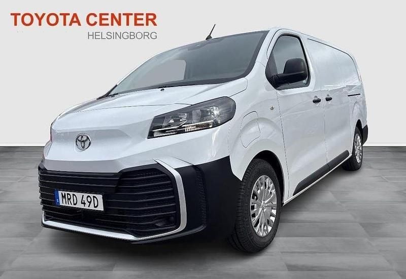 Begagnad Toyota Proace Comfort 100 kW (137 HK) 2024 Vit Minibuss