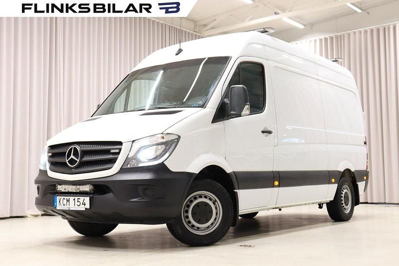 Vit Begagnad 2018 Mercedes Sprinter Van | 209 900 kr - Bild 1/4