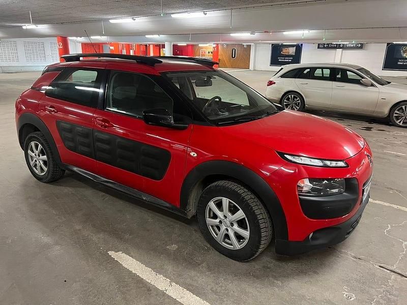Begagnad Citroën C4 Cactus 82 HK (60 kW) 2014 Halvkombi