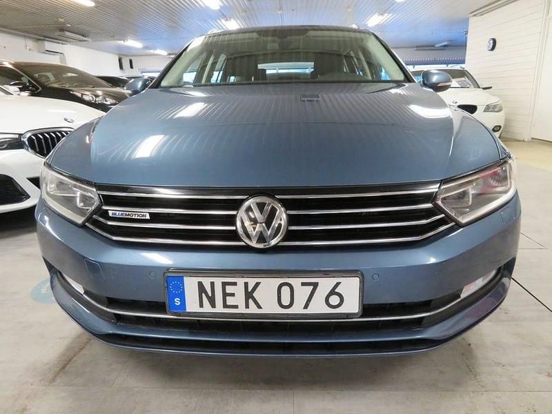 Begagnad VW Passat 150 HK (110 kW) 2017 Blå
