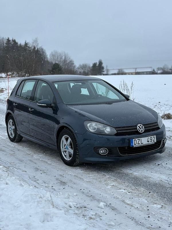 Begagnad VW Golf VII 105 HK (77 kW) 2012