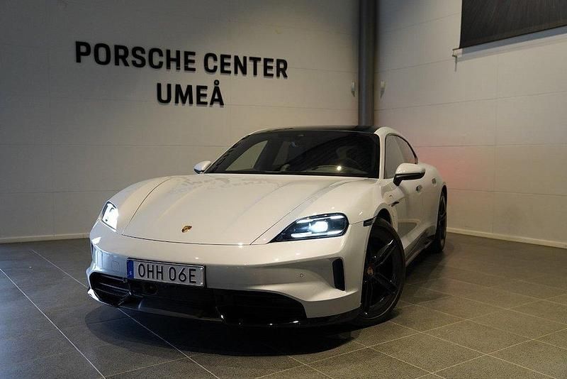Ljusröd (grey) Ny 2024 Porsche Taycan 4S Sport Turismo Sedan | 1 912 100 kr - Bild 1/4