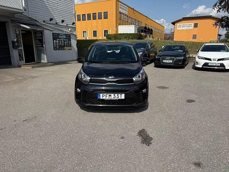 Svart Begagnad 2019 Kia Picanto Halvkombi | 59 900 kr (Marknadspris) - Bild 1/4