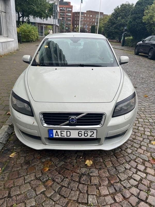 Begagnad 2007 Volvo C30 Halvkombi | 24 900 kr (Marknadspris) - Bild 1/4