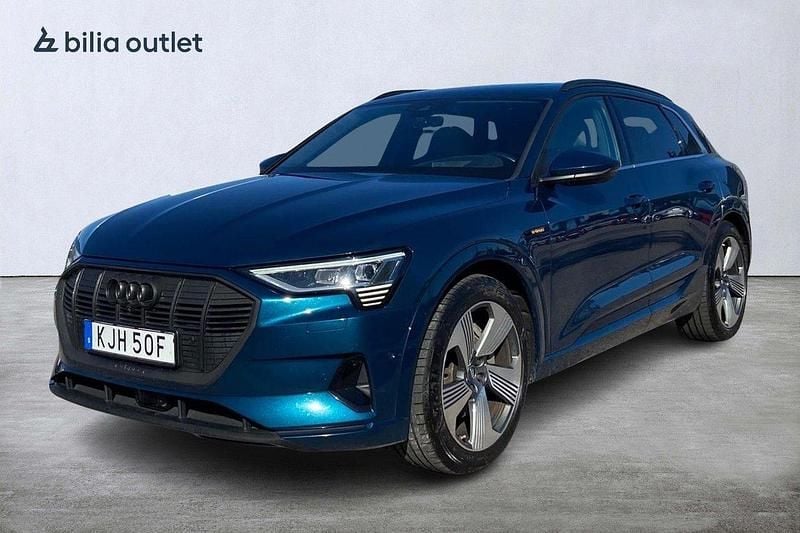 Blå Begagnad 2019 Audi e-tron Proline SUV | 324 900 kr (Marknadspris) - Bild 1/4