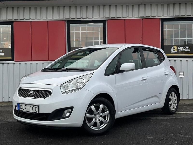 Vit Begagnad 2011 Kia Venga Comfort Halvkombi | 19 900 kr (Bra pris) - Bild 1/4