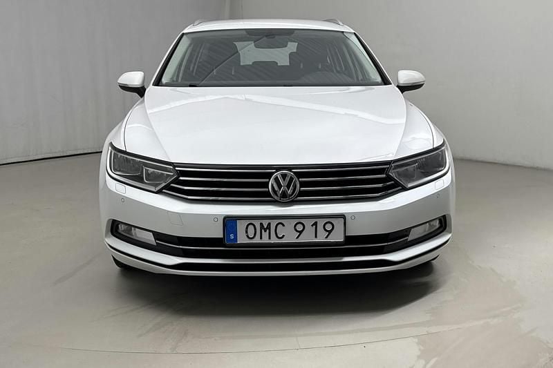 Begagnad VW Passat 150 HK (110 kW) 2018 Vit