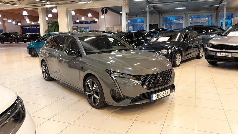 Begagnad Peugeot 308 SW GT 131 HK (96 kW) 2024 Grå Kombi