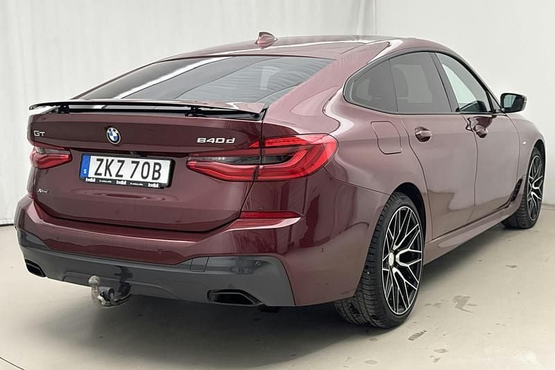 Begagnad BMW 640 M Sport 340 HK (250 kW) 2022 Mörkröd Sportkupé