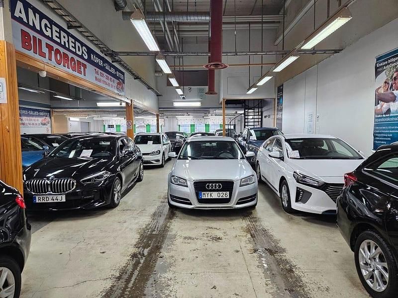 Begagnad Audi A3 Attraction 105 HK (77 kW) 2013 Silver Kombi