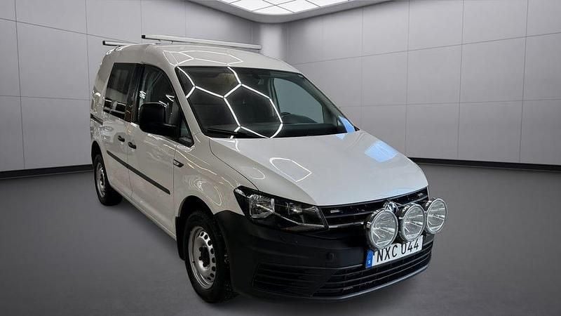 Begagnad VW Caddy 122 HK (89 kW) 2016 Vit Minibuss