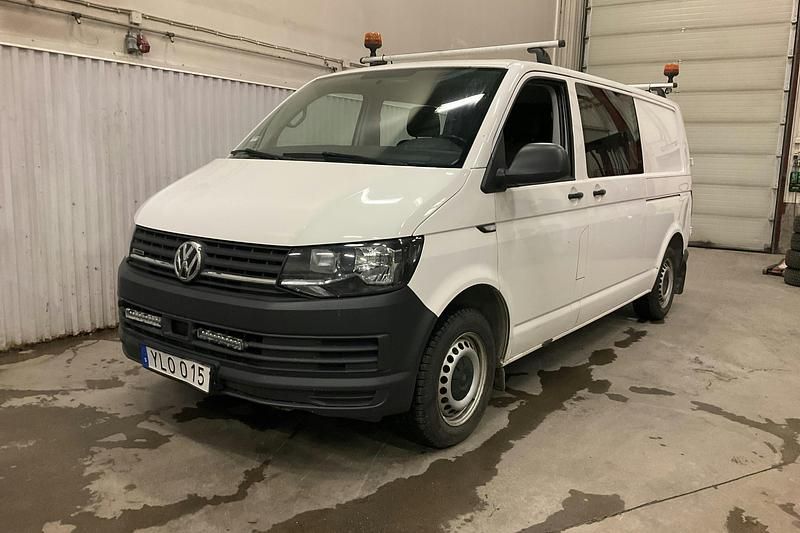 Vit Begagnad 2018 VW T6 Van | 145 000 kr (Superpris) - Bild 1/3