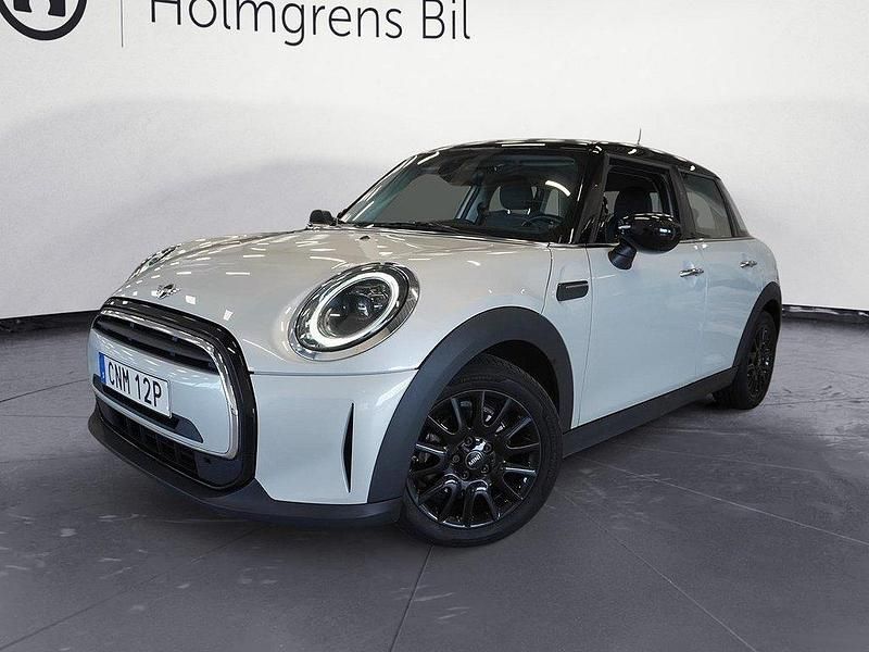 Silver Begagnad 2022 Mini Cooper Halvkombi | 219 900 kr (Marknadspris) - Bild 1/4