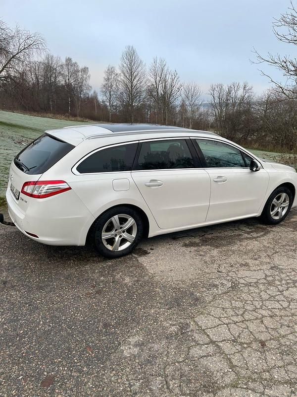 Begagnad 2011 Peugeot 508 Kombi | 55 000 kr (Marknadspris) - Bild 1/4