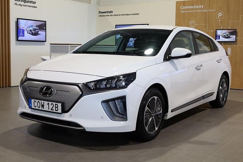 Vit Begagnad 2019 Hyundai Ioniq Premium Halvkombi | 169 900 kr (Marknadspris) - Bild 1/3