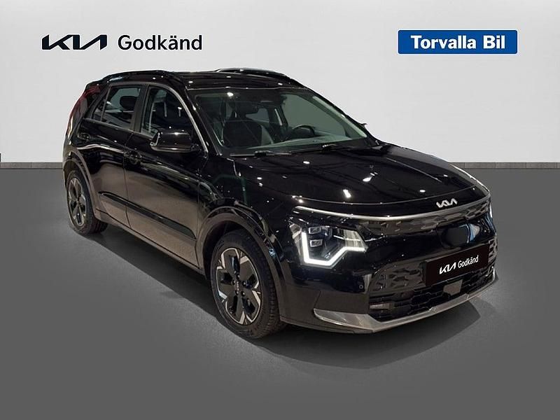 Begagnad Kia e-Niro 150 kW (204 HK) 2022 Svart SUV