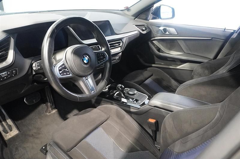 Begagnad BMW 218 M Sport 140 HK (102 kW) 2021 Svart Sportkupé