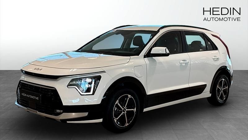 Ny 2025 Kia Niro 3 SUV | 336 000 kr (Marknadspris) - Bild 1/4