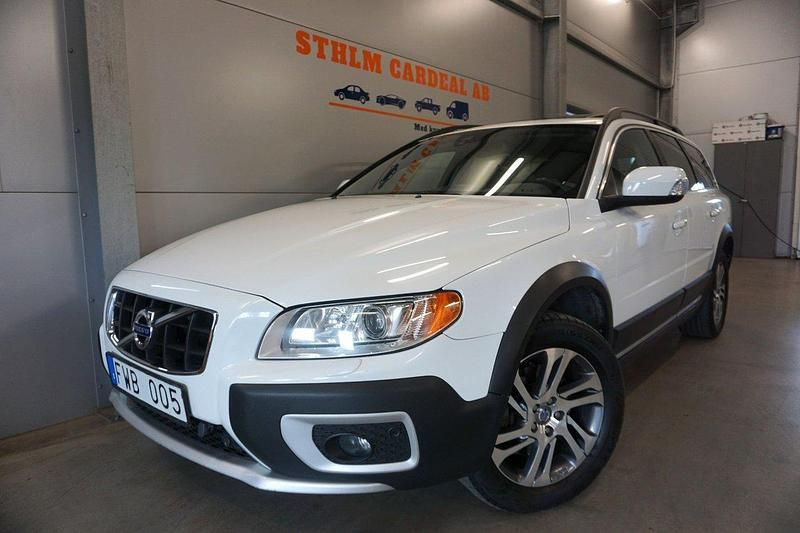 Vit Begagnad 2013 Volvo XC70 Momentum SUV | 164 700 kr (Marknadspris) - Bild 1/4