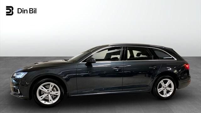 Manhattangrå metallic Begagnad 2017 Audi A4 Sport Kombi | 244 000 kr (Lite dyr) - Bild 1/3