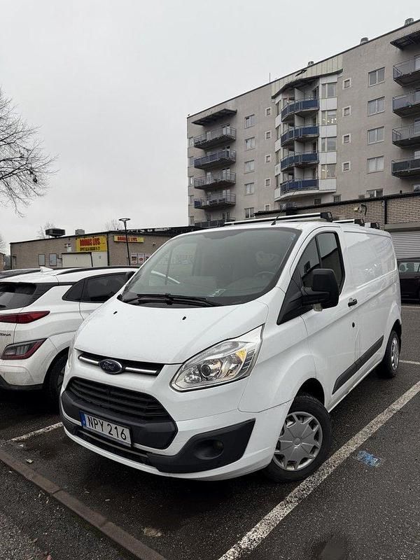 Vit Begagnad 2018 Ford Transit Custom | 90 000 kr (Superpris) - Bild 1/4