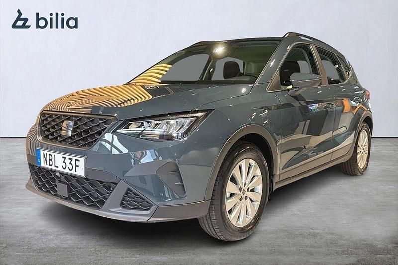 Blå Ny 2025 Seat Arona SUV | 276 499 kr (Lite dyr) - Bild 1/4