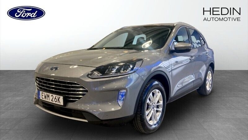 Grå (grey) Begagnad 2022 Ford Kuga Titanium SUV | 259 900 kr (Bra pris) - Bild 1/4