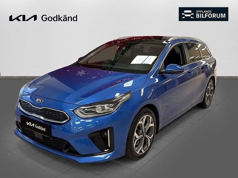 Blå Begagnad 2021 Kia Ceed Sportswagon Plus Kombi | 234 900 kr (Bra pris) - Bild 1/4
