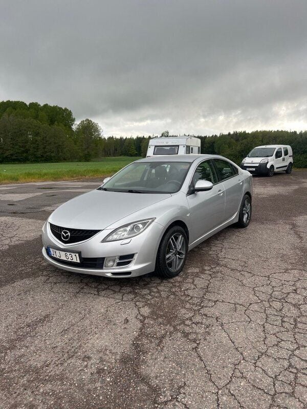Grå Begagnad 2009 Mazda 6 Comfort Sedan | 29 000 kr (Lite dyr) - Bild 1/4