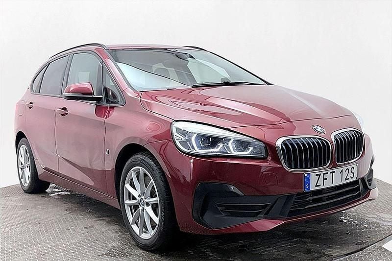 Röd Begagnad 2019 BMW 225 Active Tourer Advantage Minibuss | 199 800 kr (Bra pris) - Bild 1/3