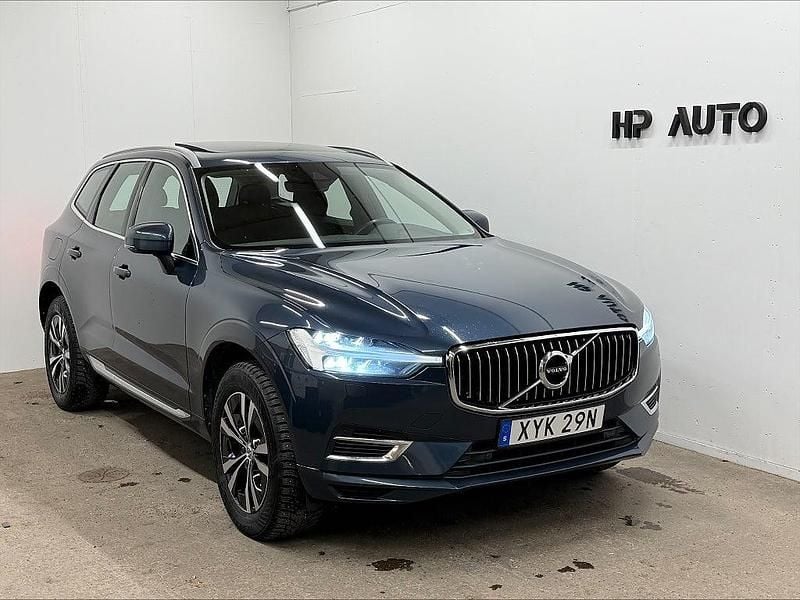 Mörkblå Begagnad 2021 Volvo XC60 Inscription SUV | 308 900 kr (Superpris) - Bild 1/4