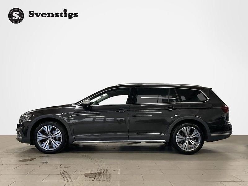 Begagnad VW Passat Alltrack 200 HK (147 kW) 2022 Mörkgrå Kombi
