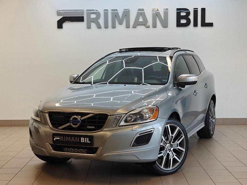 Silver Begagnad 2012 Volvo XC60 R-Design SUV | 149 900 kr (Lite dyr) - Bild 1/4