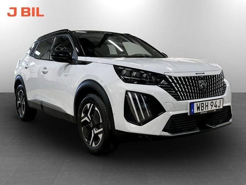 Vit Begagnad 2024 Peugeot 2008 GTi SUV | 239 900 kr (Bra pris) - Bild 1/3