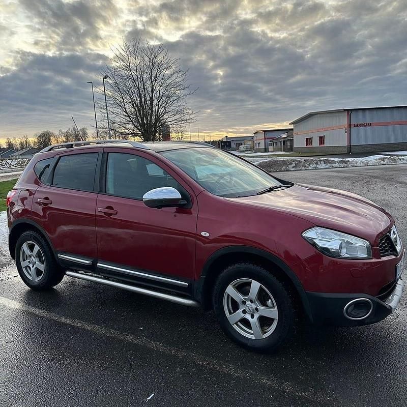 Begagnad 2012 Nissan Qashqai SUV | 65 000 kr (Bra pris) - Bild 1/4