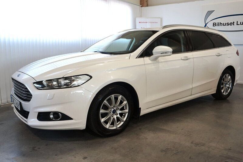 Vit Begagnad 2014 Ford Mondeo Trend Kombi | 99 000 kr (Marknadspris) - Bild 1/4