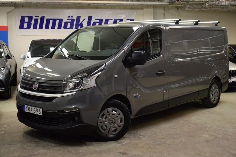 Begagnad Fiat Talento S 125 HK (91 kW) 2018 Grå Minibuss