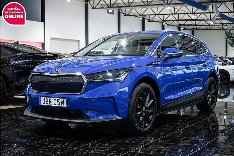 Begagnad Skoda Enyaq iV 150 kW (204 HK) 2022 Blå SUV