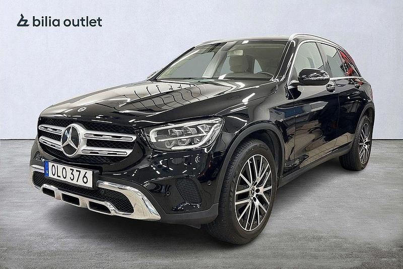 Svart Begagnad 2019 Mercedes GLC220 SUV | 379 900 kr (Marknadspris) - Bild 1/3