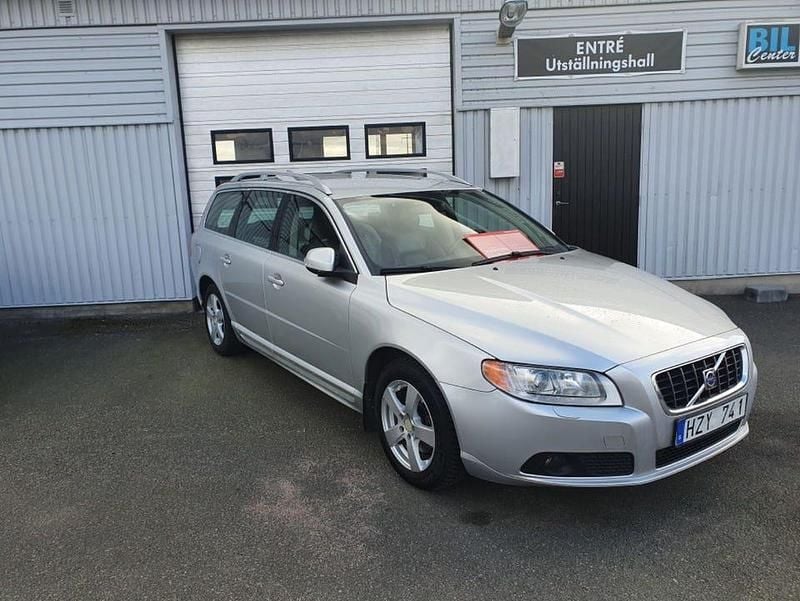 Begagnad Volvo V70 145 HK (106 kW) 2009 Kombi