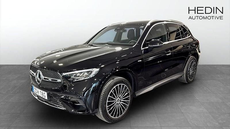 Begagnad Mercedes GLC300 Advanced 204 HK (150 kW) 2025 Svart SUV
