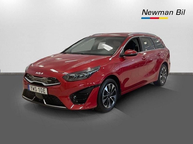 Röd Begagnad 2022 Kia Ceed Sportswagon Advance Kombi | 229 700 kr (Marknadspris) - Bild 1/4