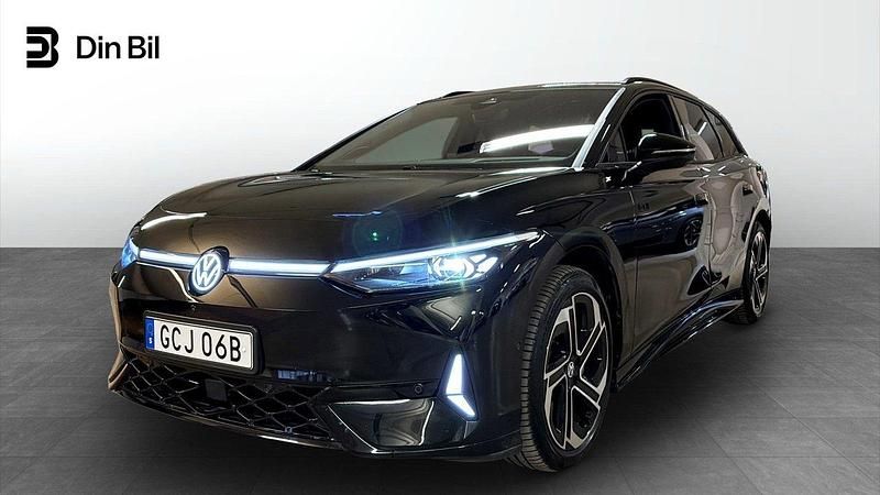 Svart Begagnad 2024 VW ID.7 GTX Sedan | 649 900 kr (Lite dyr) - Bild 1/4