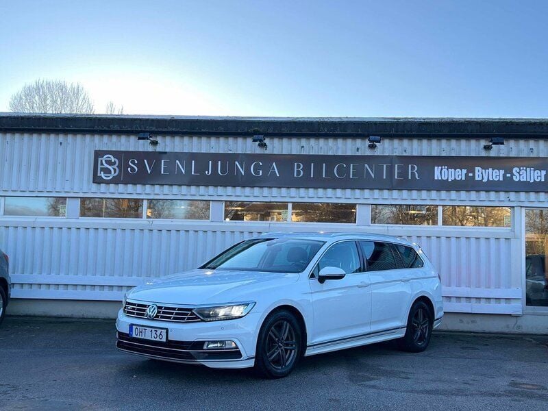 Vit Begagnad 2017 VW Passat GT Kombi | 124 900 kr (Lite dyr) - Bild 1/4