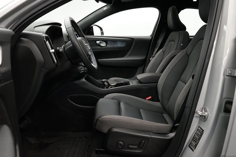 Begagnad Volvo C40 Plus 299 kW (407 HK) 2022 Silver SUV