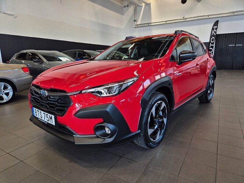 Röd Begagnad 2024 Subaru Crosstrek Kombi | 434 900 kr (Dyr) - Bild 1/4