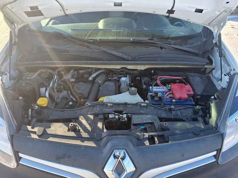 Begagnad Renault Kangoo 90 HK (66 kW) 2014 Minibuss