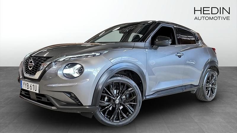 Mörkgrå (grey) Begagnad 2020 Nissan Juke Enigma SUV | 199 900 kr (Marknadspris) - Bild 1/4